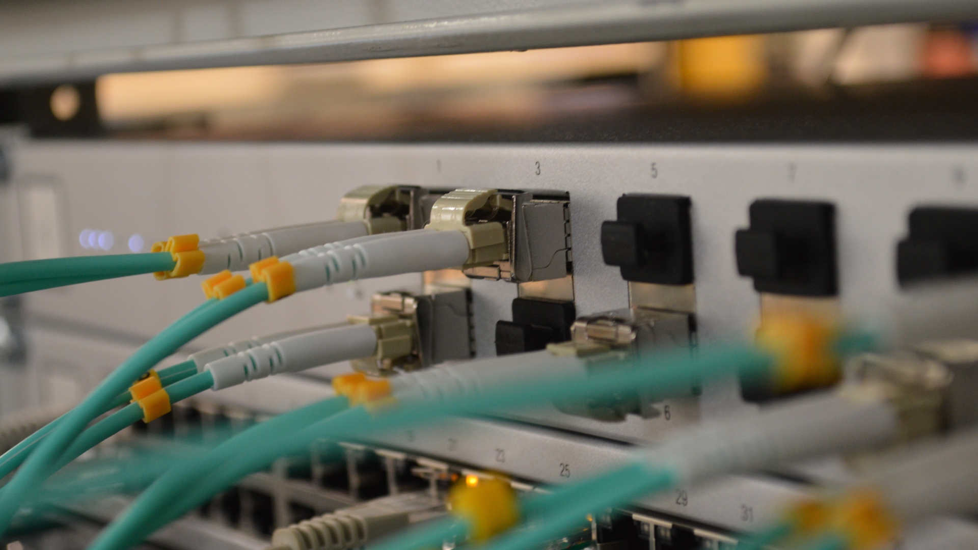 Serviço de acesso virtual à fibra ótica disponível nos Açores